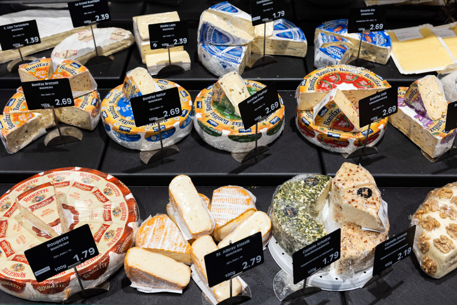 Käsetheke in Freyung